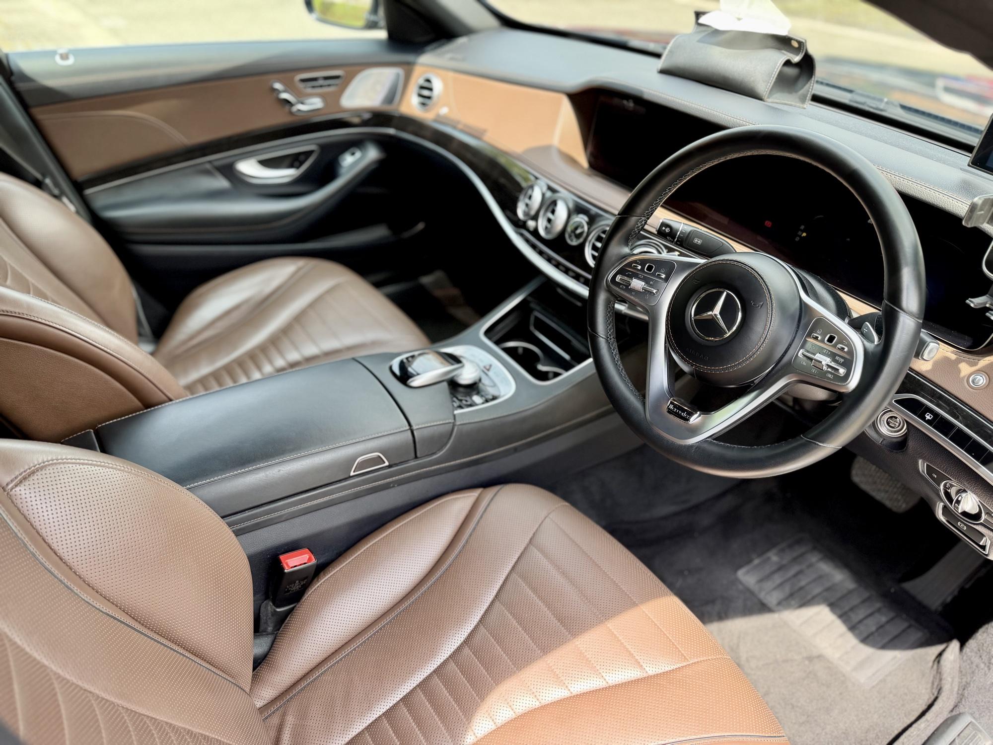 Mercedes-Benz S-Class photo 6